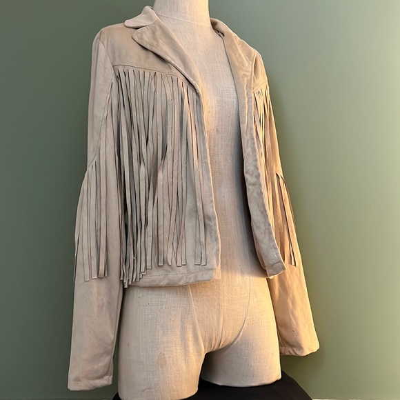 Fringe jacket - Picture 2 of 5